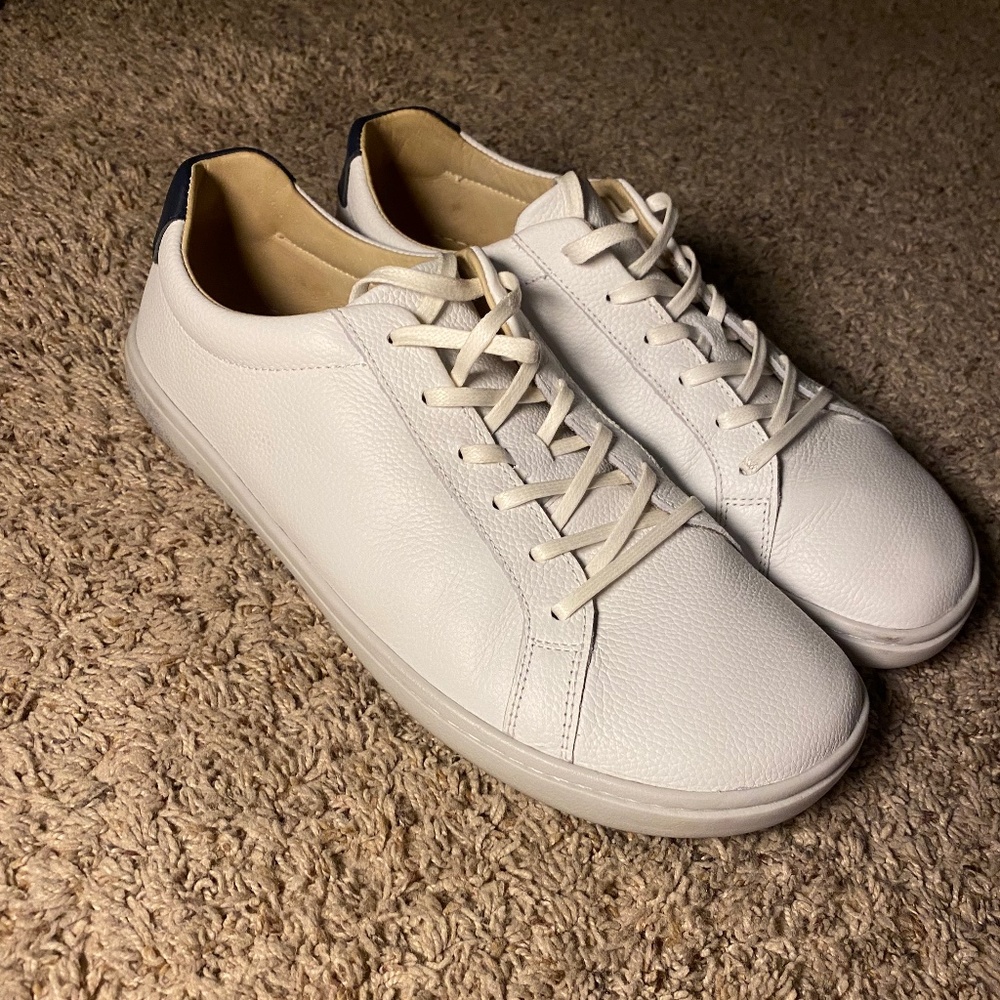 Men’s Origo barefoot everyday shoes.